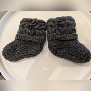 Cozy Gray Knit Slipper Booties Ages 6-12 (7" Long)